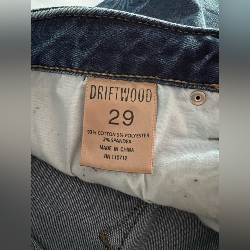 Driftwood Roxy Kick Flare High-Rise Ankle Jeans - Picture 4 of 12